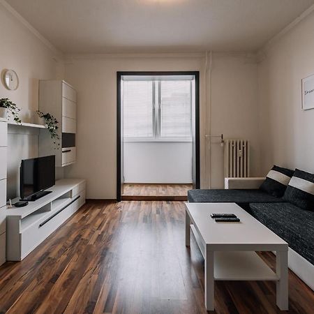Cozy Apartment In Ruzinov Bratislava Eksteriør billede